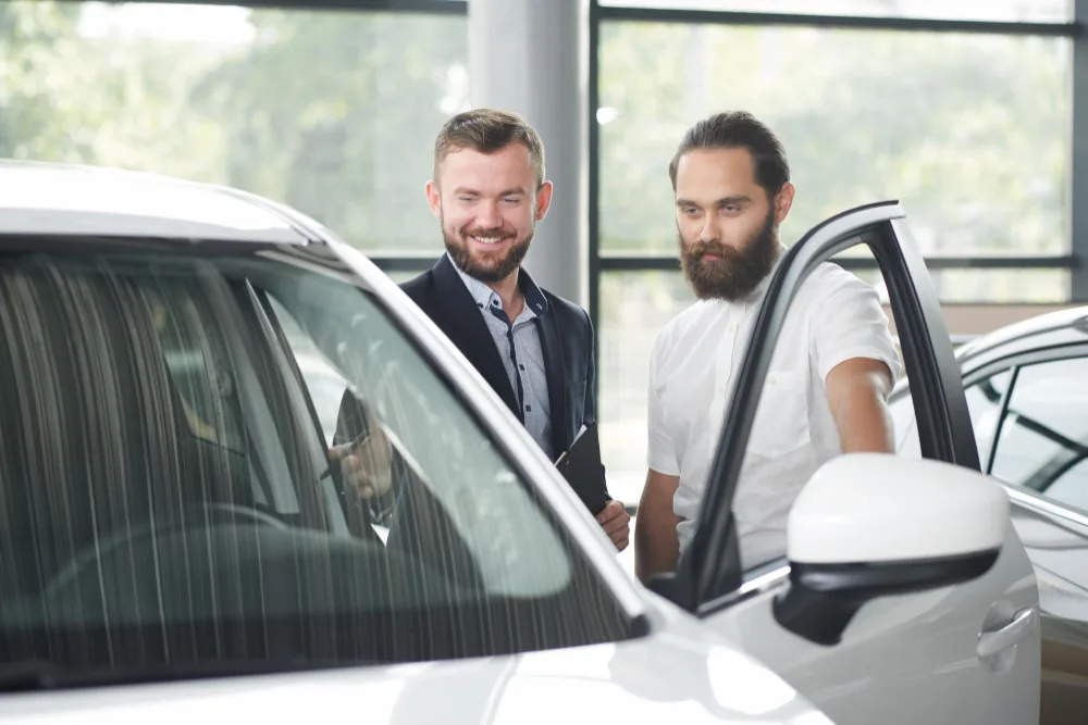 Beratung zu Fahrzeugbewertung und Autoverkauf